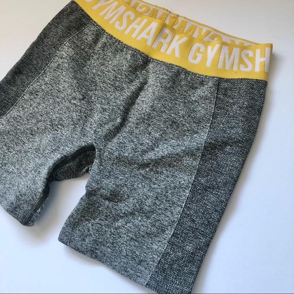 Gymshark Pants - Gymshark flex shorts